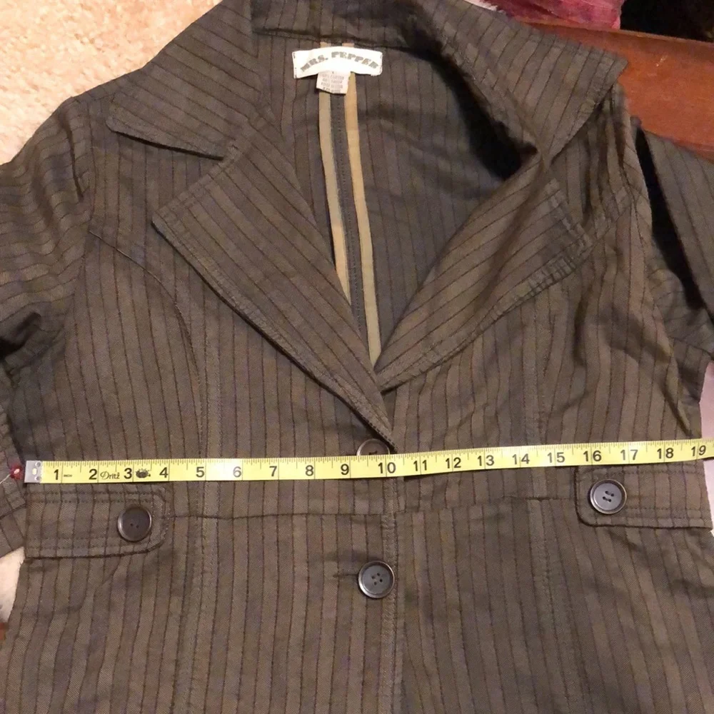 Mrs.Pepper Green Herringbone red pinstripe coat w/buttons & 3/4sleeves SizeLarge